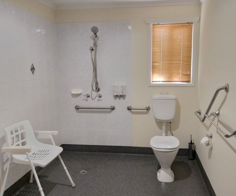 Emerald Motel Apartments - Accommodation Melbourne 5