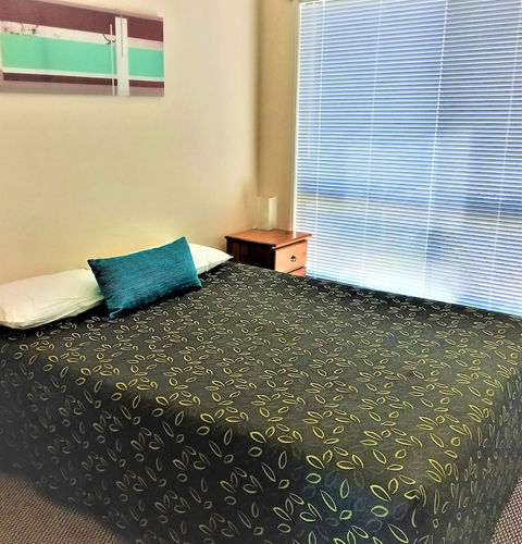 Emerald Motel Apartments - Accommodation Melbourne 2