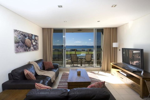Ebbtide Unit 04 2 6 North Street - Accommodation Melbourne 2