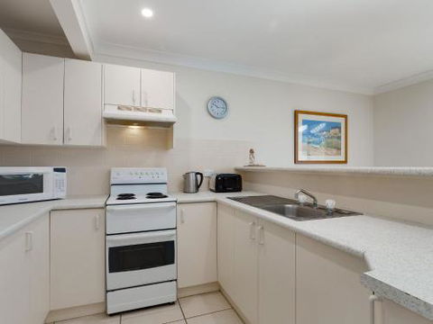 Walk On Birubi 1 / 40 Ocean Ave Pet Friendly WIFI Boat Parking & Water Views - Accommodation Melbourne 3