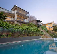 Absolute Waterfront Lakehouse Fishing Point Waterfront Pool Jetty - Accommodation Melbourne