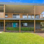 Waikiki Views - Accommodation Melbourne 0