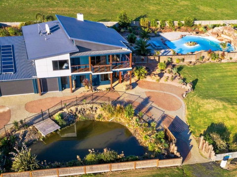 The Islander - Accommodation Melbourne 4