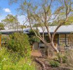 Hakea Bush Cabin - Accommodation Melbourne