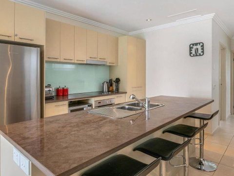 Shmatty - Accommodation Melbourne 2