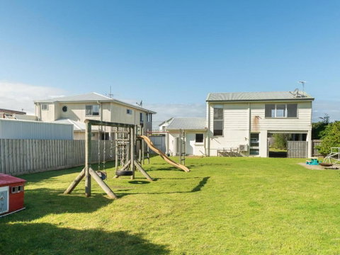 Licence To Chill - Accommodation Melbourne 2
