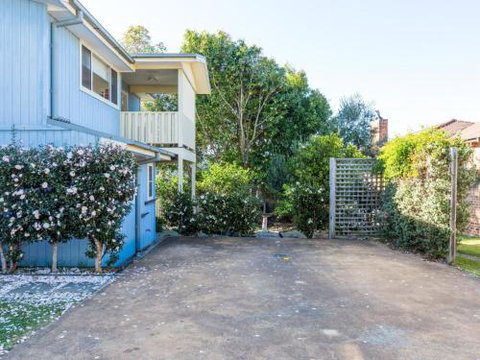 Hyams Seaside Apartment 4pm Check Out Sundays - Accommodation Melbourne 2