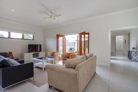 SantAnna - Melbourne 4u 4