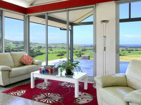 ROSE VALLEY Gerringong 4pm Check Out Sundays - Accommodation Melbourne 5