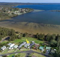 VINCES LANDING OLD EROWAL BAY 4pm Check Out Sundays - Accommodation Melbourne