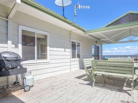 FRESHWATER Gerroa 4pm Check Out Sundays - Accommodation Melbourne 0