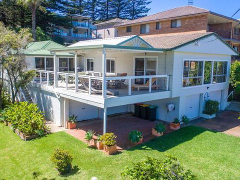 FRESHWATER Gerroa 4pm Check Out Sundays - Accommodation Melbourne 1