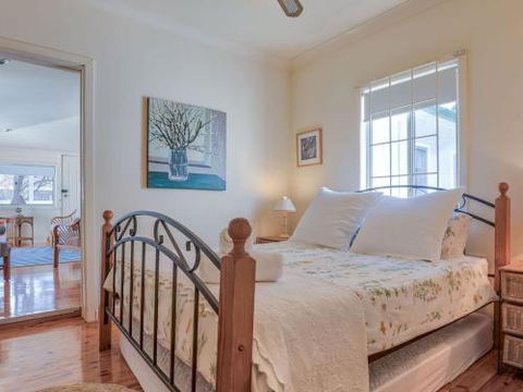 FRESHWATER Gerroa 4pm Check Out Sundays - Accommodation Melbourne 2