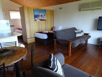 #22 Korora Palms 1 Bedroom Bure - Accommodation Melbourne 0
