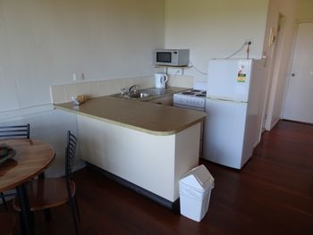 #22 Korora Palms 1 Bedroom Bure - Accommodation Melbourne 4