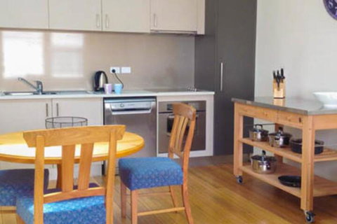 Essentially Hobart - Accommodation Melbourne 4