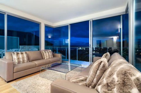 Library House - Accommodation Melbourne 1