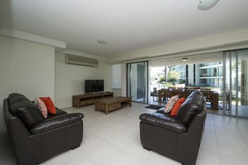Blue On Blue Apartment 811 - Accommodation Melbourne 4