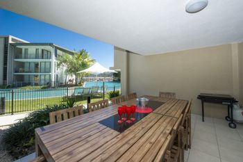 Blue On Blue Apartment 811 - Accommodation Melbourne 3