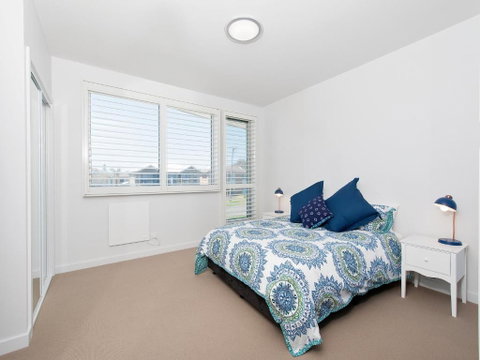 Ocean Views 41A Ocean Avenue - Accommodation Melbourne 2