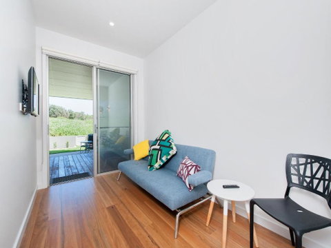 Ocean Views 41A Ocean Avenue - Accommodation Melbourne 4