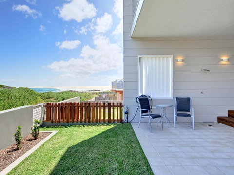 Ocean Views 41A Ocean Avenue - Accommodation Melbourne 1