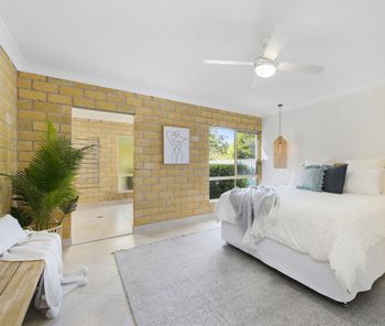 BEACHSIDE HIDEAWAY BONNY HILLS - Accommodation Melbourne 1