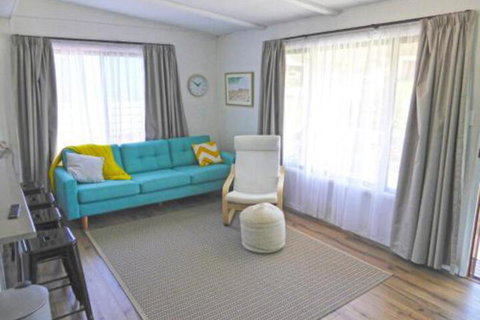 The Relax Shack At Culburra Beach Sleeps 7 - Accommodation Melbourne 5