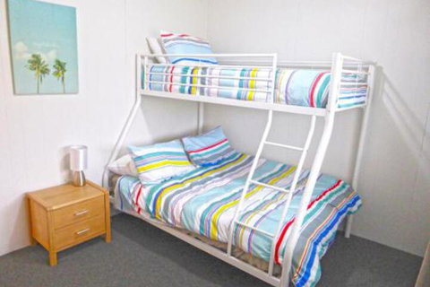 The Relax Shack At Culburra Beach Sleeps 7 - Accommodation Melbourne 4