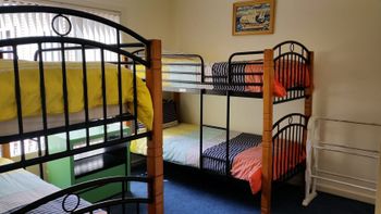 Redrocks Retreat - Accommodation Melbourne 4