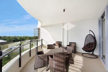 Cotton Beach Forty Four Roof Top - Accommodation Melbourne 3