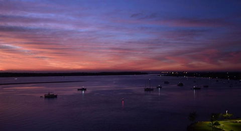 Broadwater Shores Waterfront Apartments - Accommodation Melbourne 1