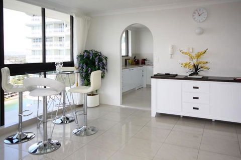 Broadwater Shores Waterfront Apartments - Accommodation Melbourne 4