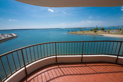 Broadwater Shores Waterfront Apartments - Accommodation Melbourne 2