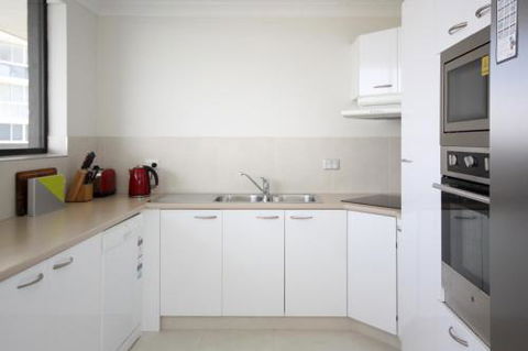 Broadwater Shores Waterfront Apartments - Accommodation Melbourne 5
