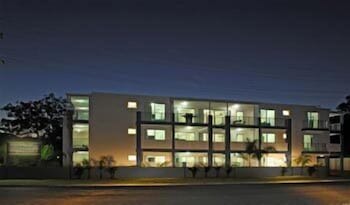 Shoal Bay Beachclub Apartments - Accommodation Melbourne 2