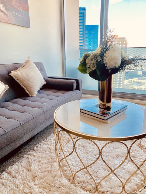 Luxury Apartment With View - Accommodation Melbourne 5