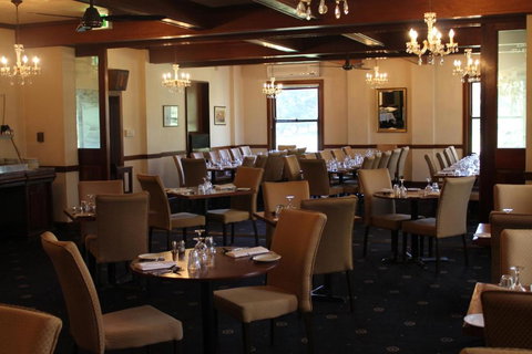 The Dormie House - On The Golf Course - Accommodation Melbourne 5