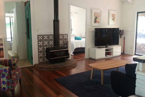 1 Bedroom Home Surrounded By Nature - Accommodation Melbourne 6