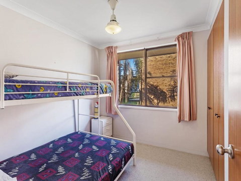 Kurranulla, Unit 5/15 Weatherly Close - Accommodation Melbourne 4