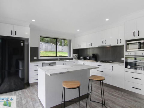 Rays On Elizabeth Parade - Accommodation Melbourne 6