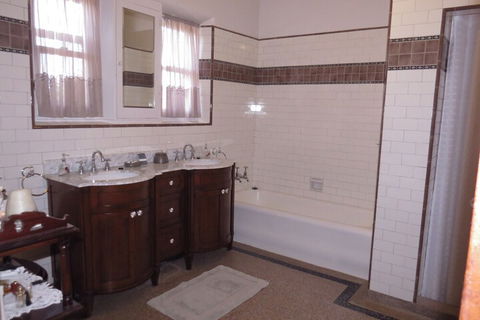 Mourilyan House - Accommodation Melbourne 5