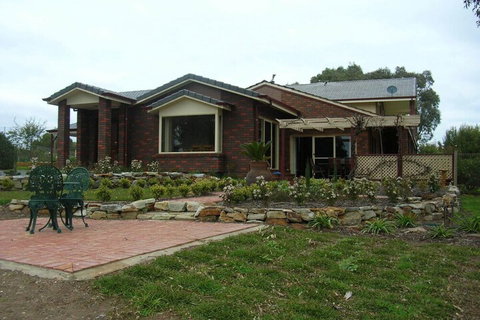 Mt Bold Estate - Accommodation Melbourne 2