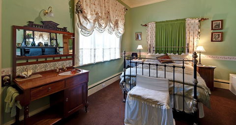 Tynwald Willow Bend Estate - Accommodation Melbourne 4