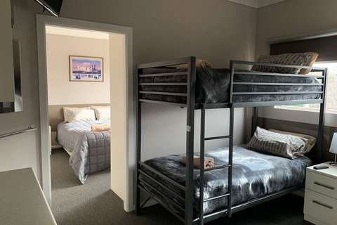 Aalberg Chalet - Accommodation Melbourne 5