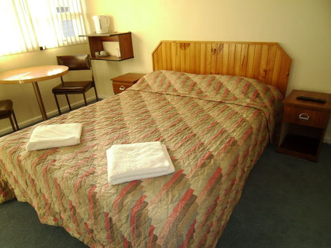 Swiss Motel - Accommodation Melbourne 1