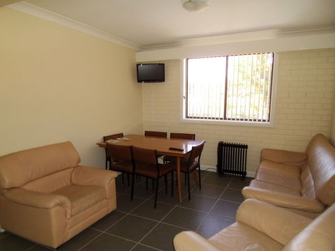 Swiss Motel - Accommodation Melbourne 4