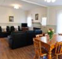 Country Gate Cottages - Accommodation Melbourne
