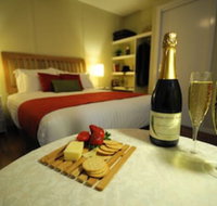 Gisborne Peak Winery Cottages - Accommodation Melbourne