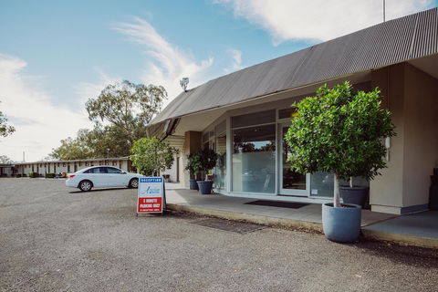 Artesian Spa Motel - Accommodation Melbourne 0